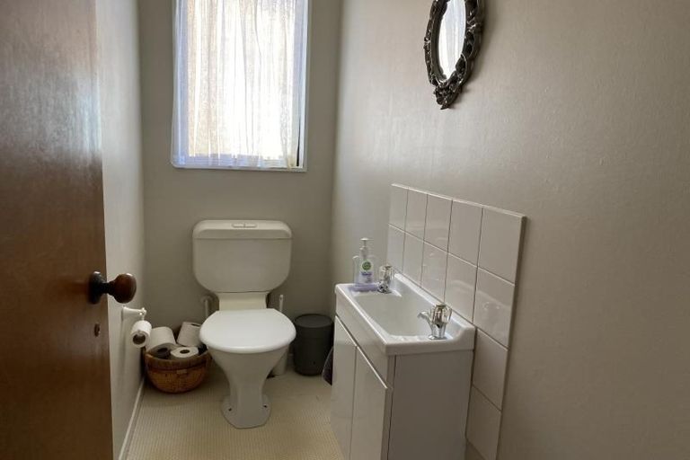 Photo of property in 13 Shackle Lane, Whitby, Porirua, 5024