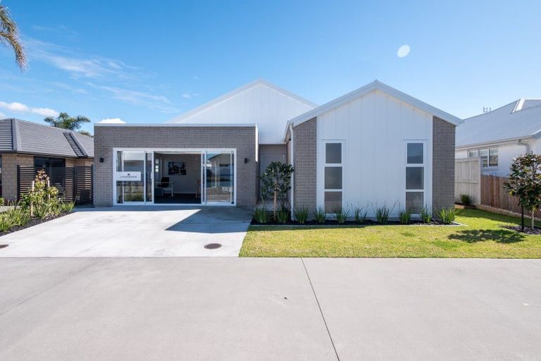 Photo of property in 3 Serrata Close, Papamoa Beach, Papamoa, 3118
