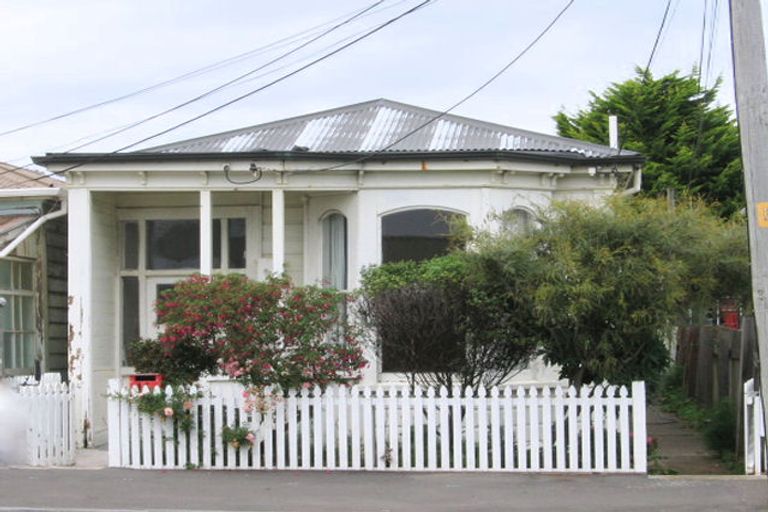 Photo of property in 16a Rhodes Street, Newtown, Wellington, 6021