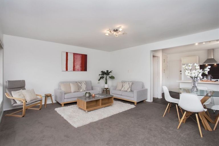Photo of property in 18 Idris Road, Fendalton, Christchurch, 8052