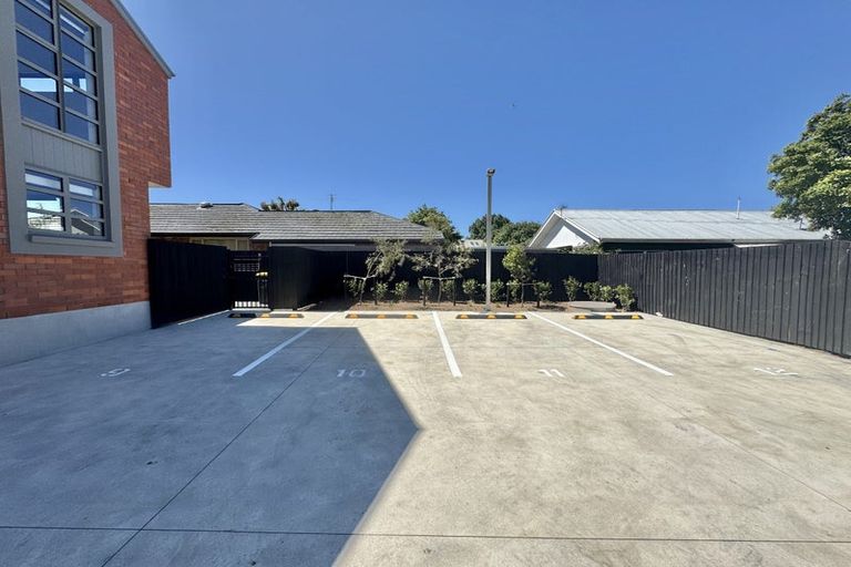 Photo of property in 10/95 Olliviers Road, Phillipstown, Christchurch, 8011
