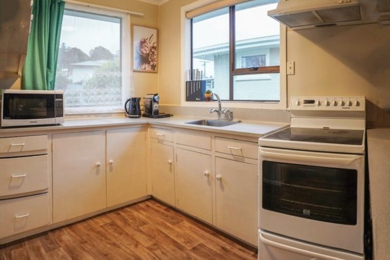 Photo of property in 18 Taward Street, Oamaru North, Oamaru, 9400