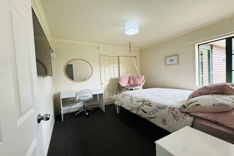 Photo of property in 2 Flemington Road, Aramoho, Whanganui, 4584