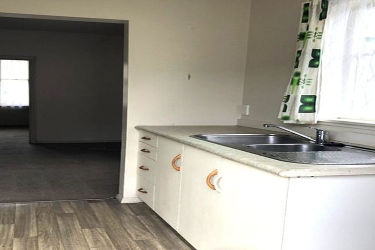 Photo of property in 11 Cricket Street, Masterton, 5810