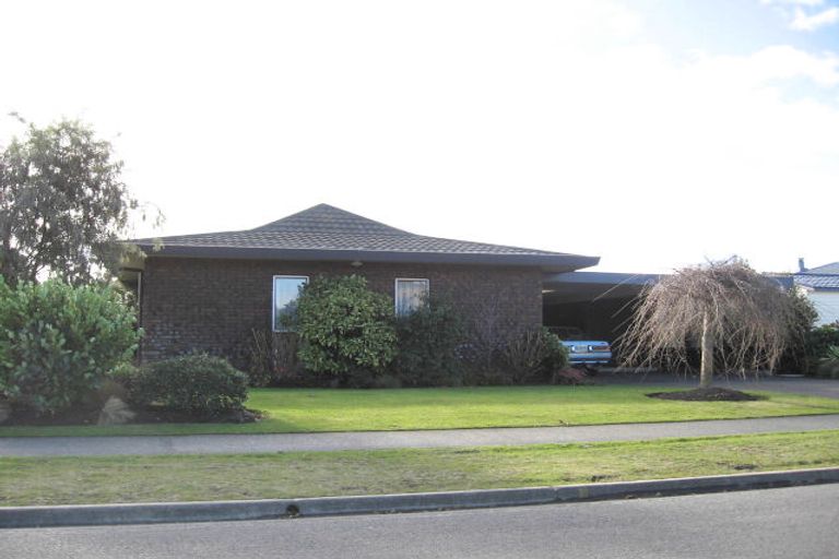 Photo of property in 12 Ngarimu Crescent, Taradale, Napier, 4112