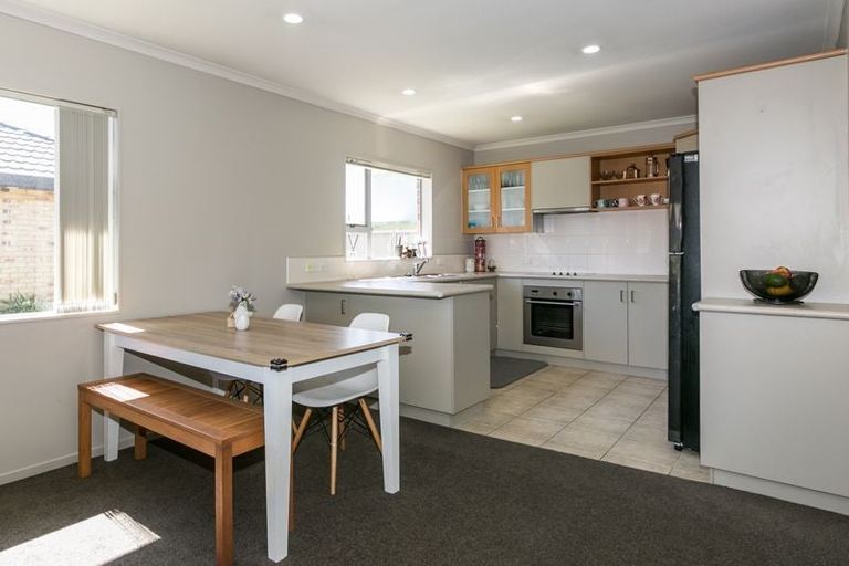 Photo of property in Parkvale Estate, 14/14 Howard Street, Parkvale, Hastings, 4122