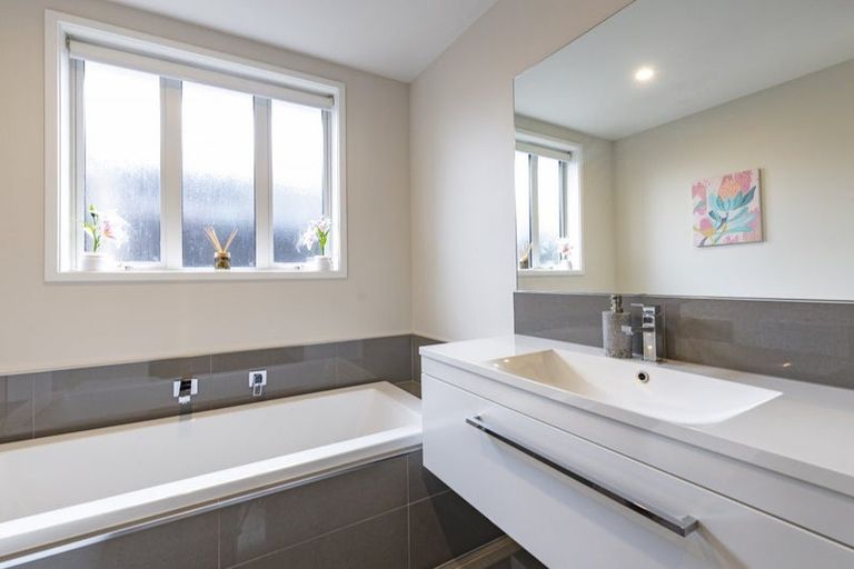 Photo of property in 12 Heney Street, Kaiapoi, 7630