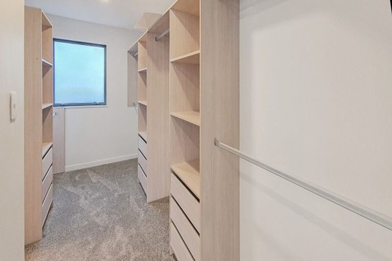 Photo of property in 61b Kervil Avenue, Te Atatu Peninsula, Auckland, 0610