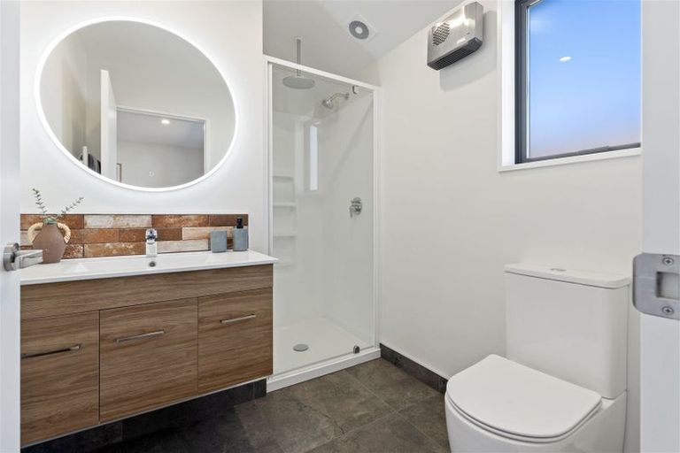 Photo of property in 144 Linwood Avenue, Linwood, Christchurch, 8011