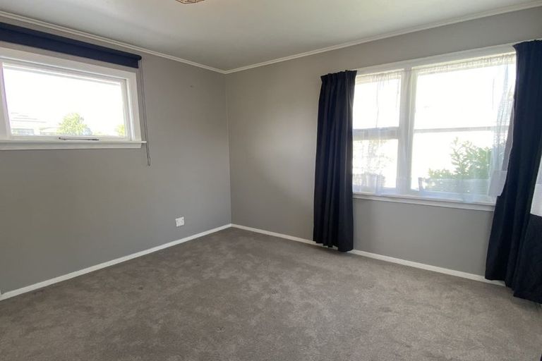 Photo of property in 6 Oakhurst Place, Russley, Christchurch, 8042