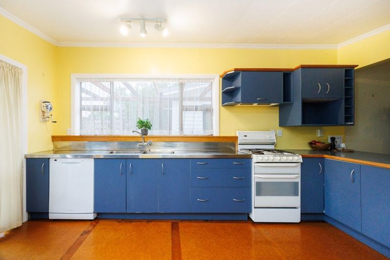 Photo of property in 29 Argyle Avenue, Takaro, Palmerston North, 4410