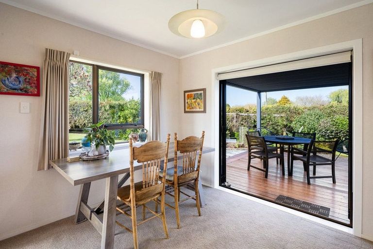 Photo of property in 166 Racecourse Road, Cambridge, 3493