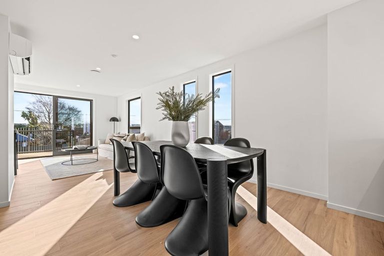 Photo of property in 146c Edgeware Road, St Albans, Christchurch, 8014