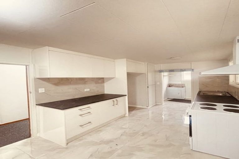 Photo of property in 47 Friesian Drive, Mangere, Auckland, 2022