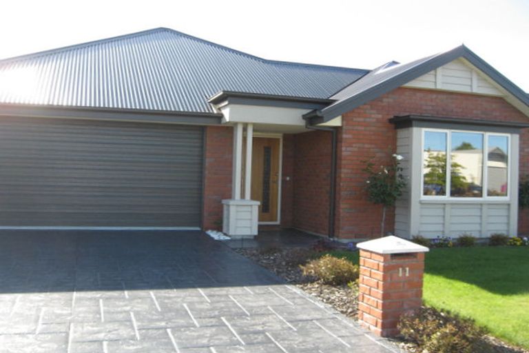 Photo of property in 11 Mounter Avenue, Northwood, Christchurch, 8051