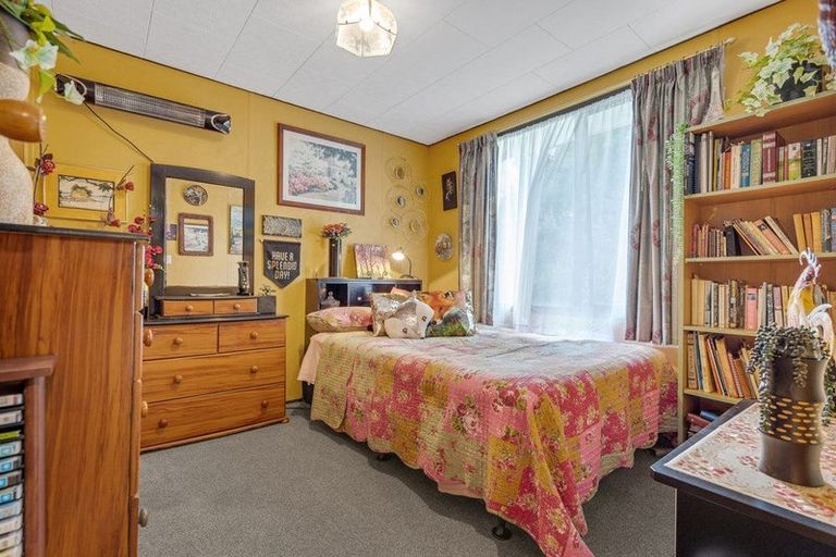 Photo of property in 2/23 Rehia Road, Massey, Auckland, 0614