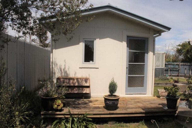 Photo of property in 18 Forbes Street, Westport, 7825