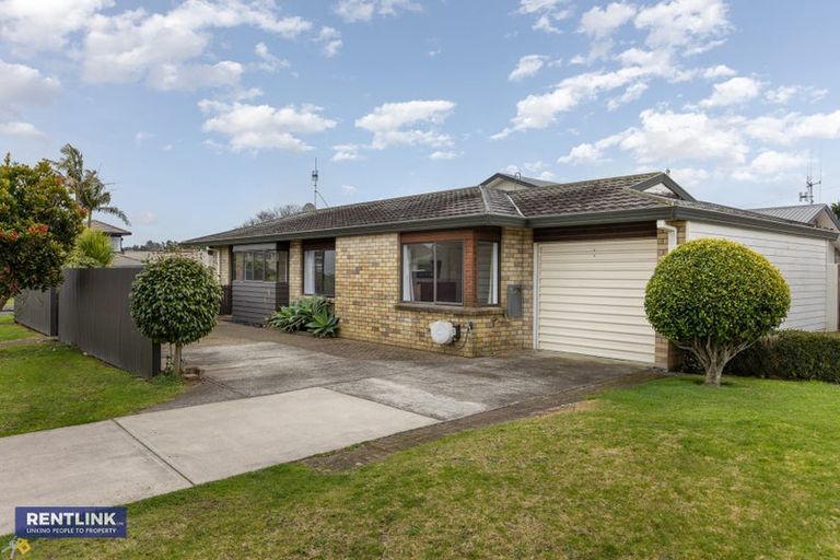 Photo of property in 42 Russley Drive, Mount Maunganui, 3116