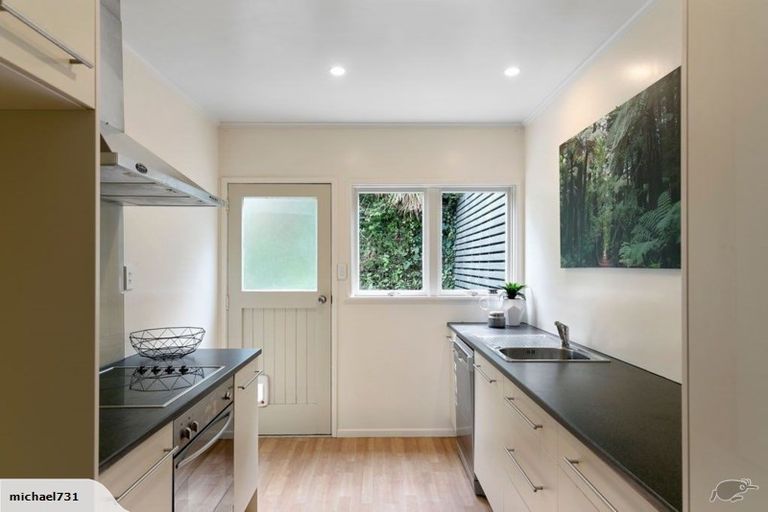 Photo of property in 3/25 Madras Street, Khandallah, Wellington, 6035