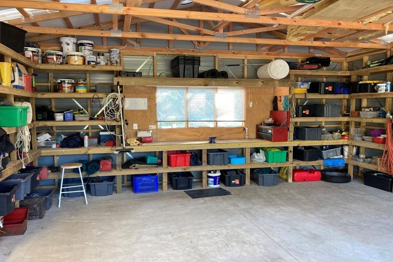 Photo of property in 326 One Tree Point Road, One Tree Point, 0118
