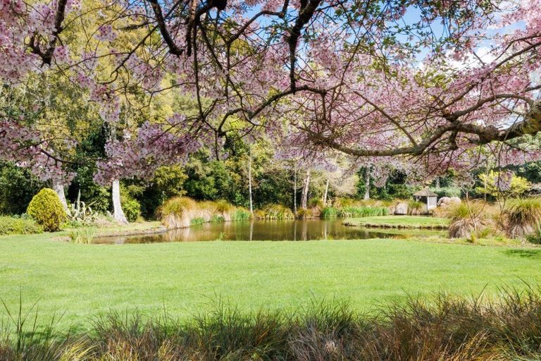 Photo of property in 1096 Lockwood Road, Kairanga, Palmerston North, 4475