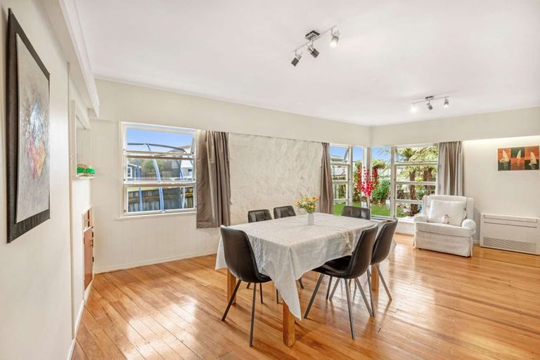 Photo of property in 17 Glen Street, Levin, 5510