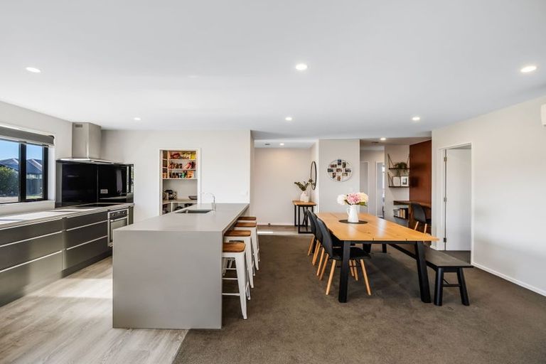 Photo of property in 12 Wandle Street, Marshland, Christchurch, 8083