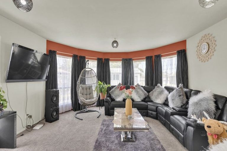 Photo of property in 19 Finsbury Street, Islington, Christchurch, 8042