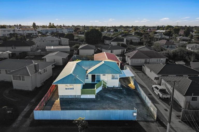 Photo of property in 12 Ivon Road, Otara, Auckland, 2023