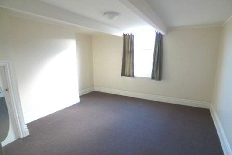 Photo of property in 22 Tamar Street, Island Bay, Wellington, 6023