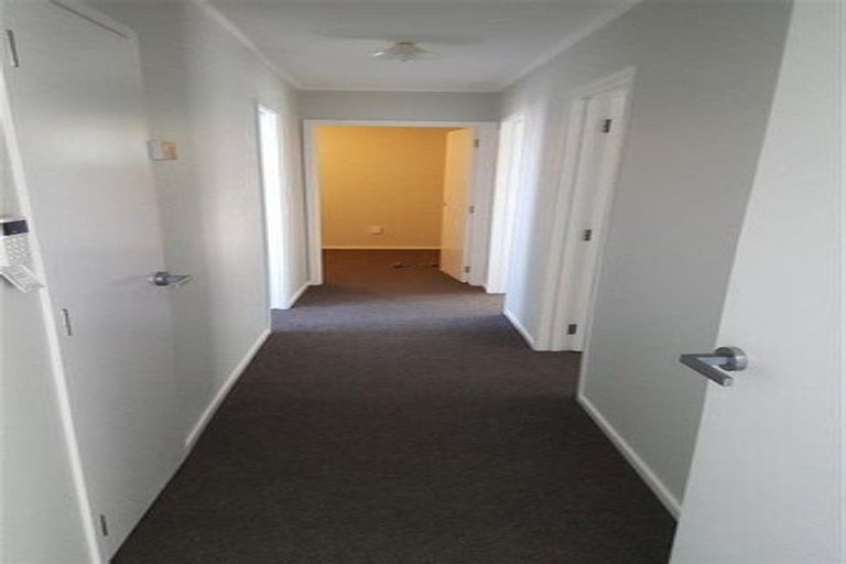 Photo of property in 18 Mcshane Street, Pukekohe, 2120