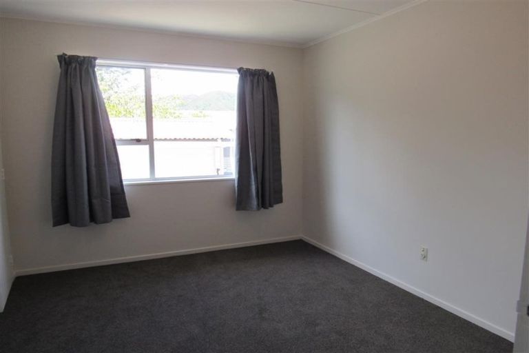 Photo of property in 12 Kendal Grove, Wainuiomata, Lower Hutt, 5014
