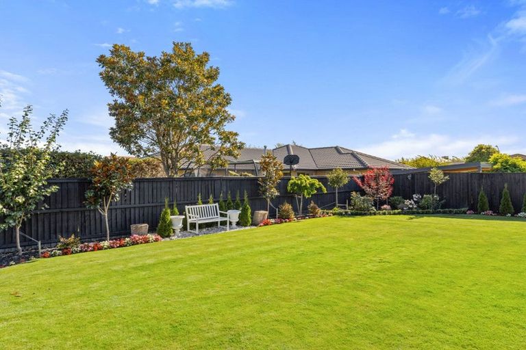 Photo of property in 35 Mounter Avenue, Northwood, Christchurch, 8051