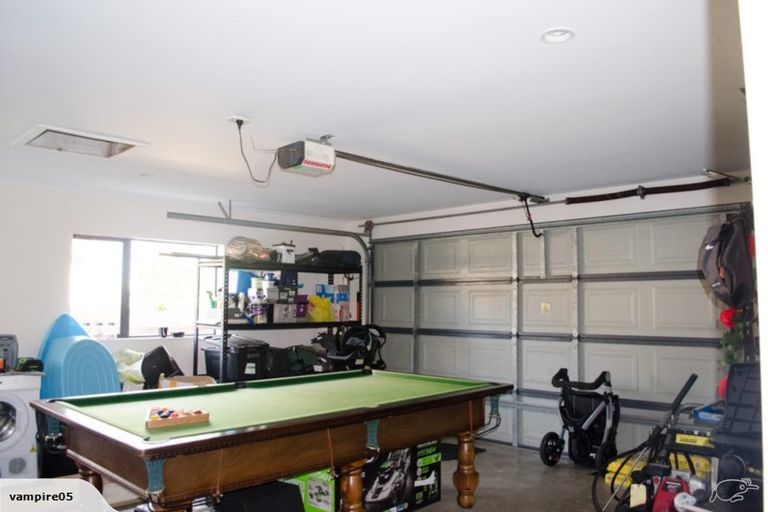 Photo of property in 8 Sid Place, Mangere, Auckland, 2022