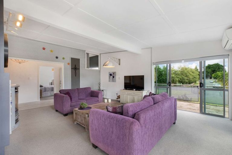 Photo of property in 64 Harrisville Road, Tuakau, 2121