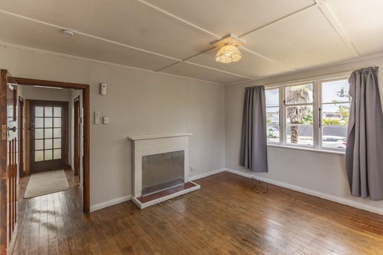 Photo of property in 69 Racecourse Road, Waipukurau, 4200