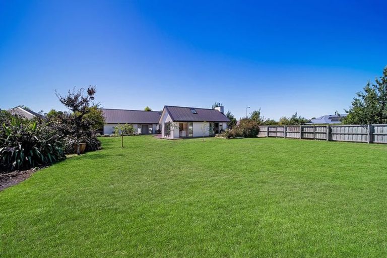 Photo of property in 19 Rossington Drive, West Melton, 7618