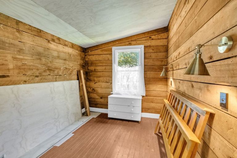 Photo of property in 25 Scotswood Street, Waikaia, 9778