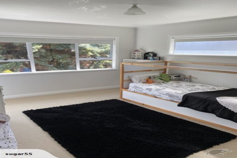 Photo of property in 2/132 Nile Road, Milford, Auckland, 0620