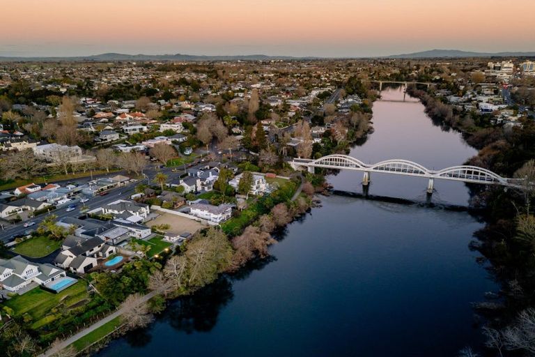 Photo of property in 553 River Road, Fairfield, Hamilton, 3214