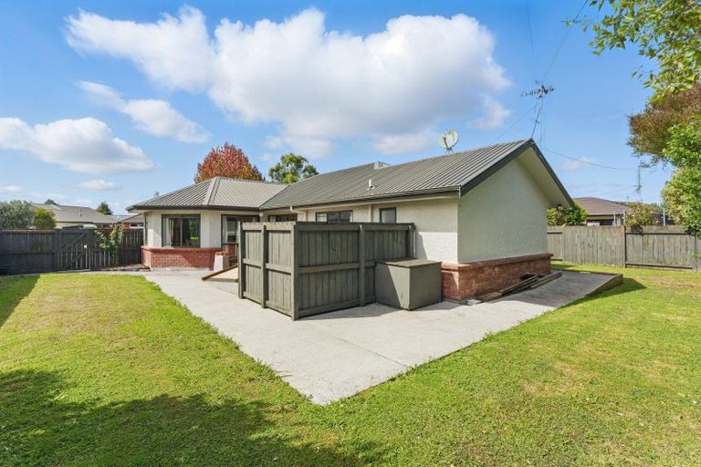 Photo of property in 34 Strachan Way, Highbury, Palmerston North, 4412
