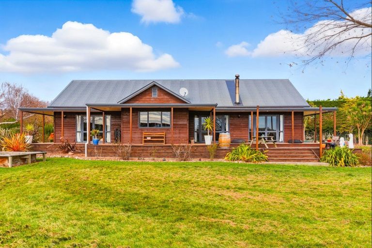 Photo of property in 70 Joblins Road, Levin, 5571
