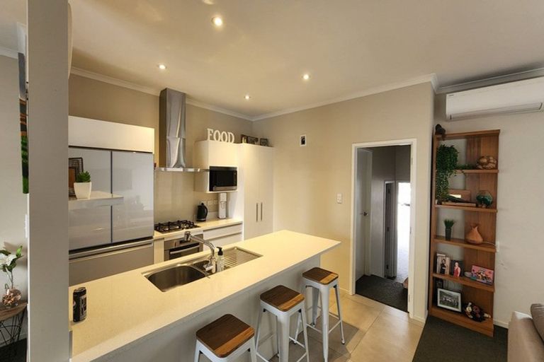 Photo of property in 30 Squadron Drive, Hobsonville, Auckland, 0616