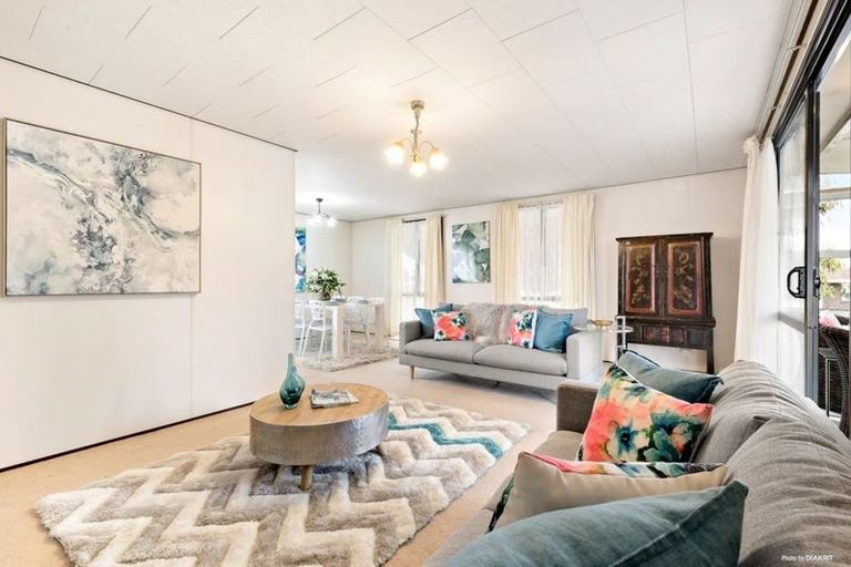 Photo of property in 1/115 Old Wairoa Road, Papakura, 2110