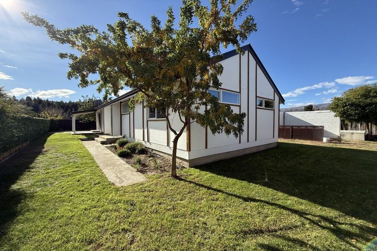 Photo of property in 103 Waenga Drive, Cromwell, 9310