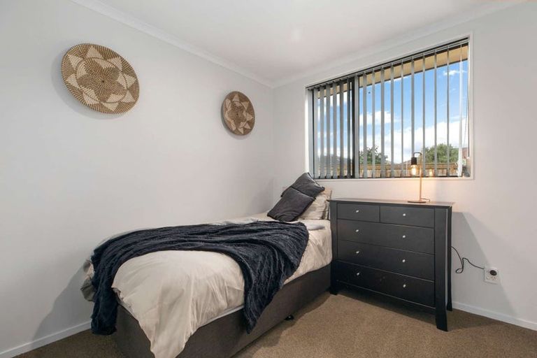 Photo of property in 52 Kaiwaka Road, Waiuku, 2123