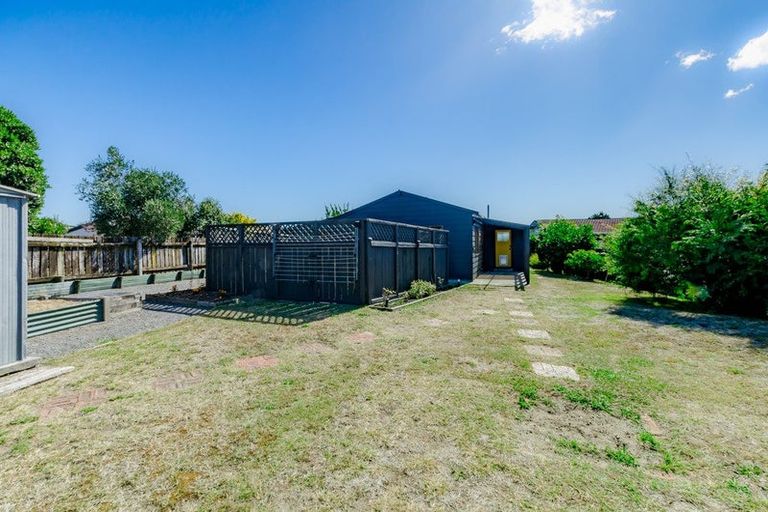 Photo of property in 36 Hollis Road, Paraparaumu Beach, Paraparaumu, 5032