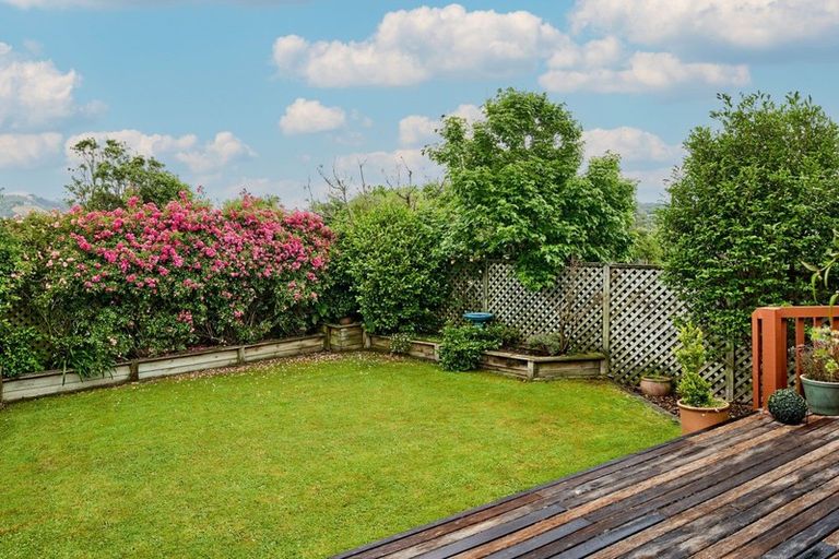 Photo of property in 3 Musket Lane, Whitby, Porirua, 5024