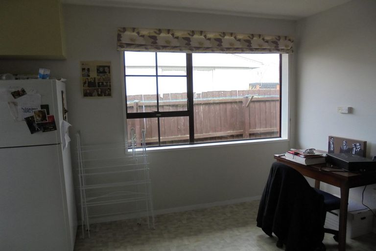 Photo of property in 4/7 Peverel Street, Riccarton, Christchurch, 8011