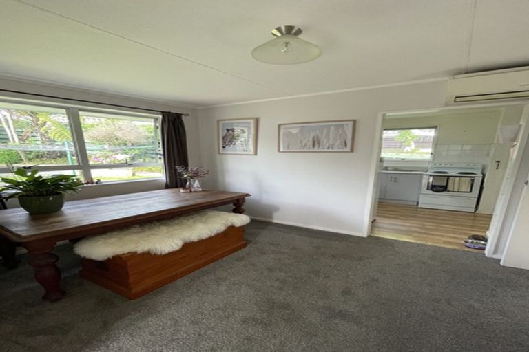 Photo of property in 1 Grant Place, Awapuni, Palmerston North, 4412